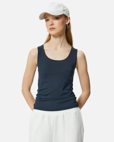 Basic Sleeveless Tank Top